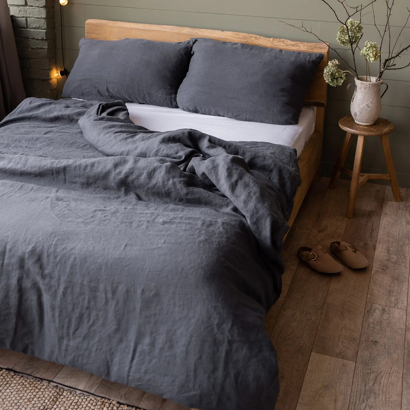 Linen bedding set 220x240 in Graphite